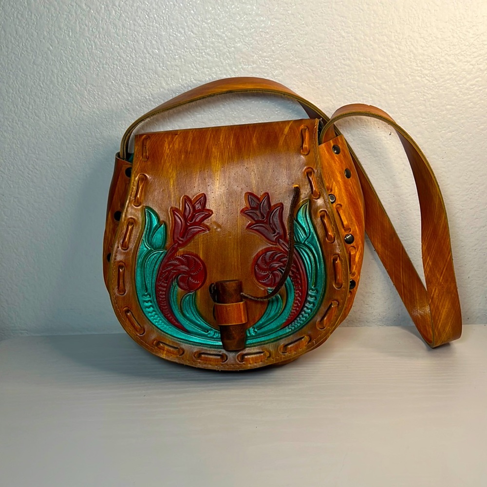 Vintage Faux Tooled Leather Purse With Flowers Hippie Boho Festival - Picture 3 of 17